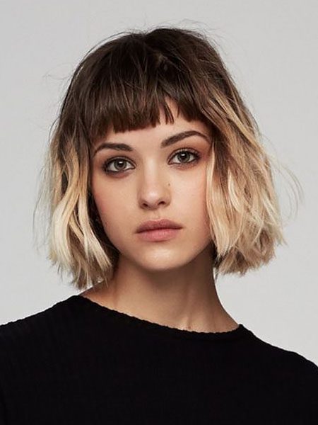 short hairstyles for women-Wavy Bob with Bangs