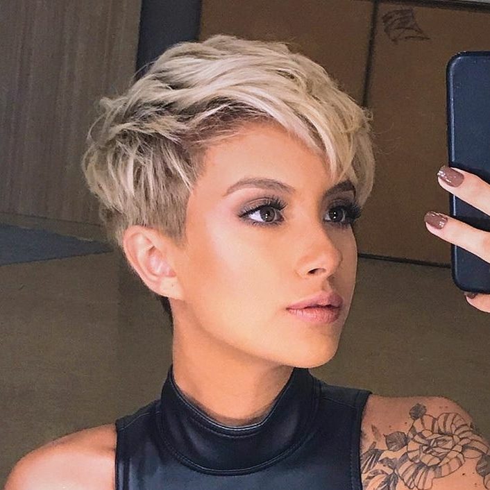 17 Gorgeous Short Haircuts For Girls - The Hair Trend