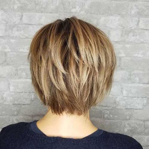 Golden-Bronde Bob with Layers