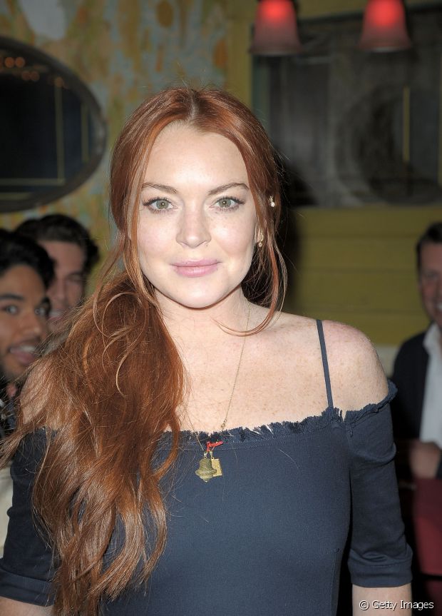 Lindsay Lohan red hair color shade